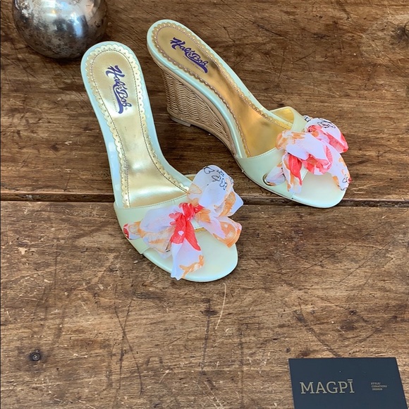Hale Bob Shoes - Hale Bob Wicker Heel Ribbon Toe Slide